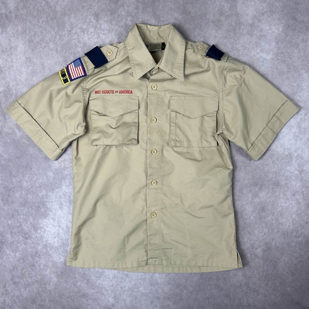 Boy Scouts of America BSA Tan Youth Medium Shirt Patches Short Sleeve